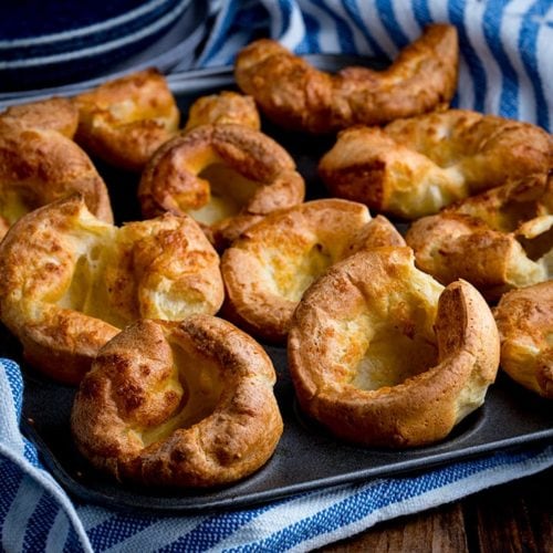 How to Make Muffin Pan Yorkshire Puddings 