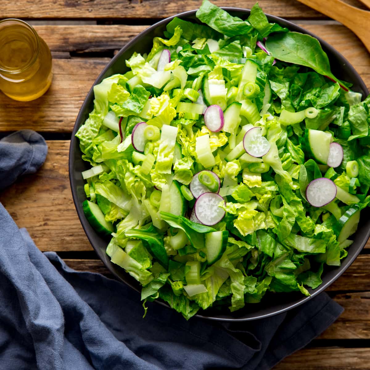 Simple Green Salad With Vinaigrette Square FS 3241 
