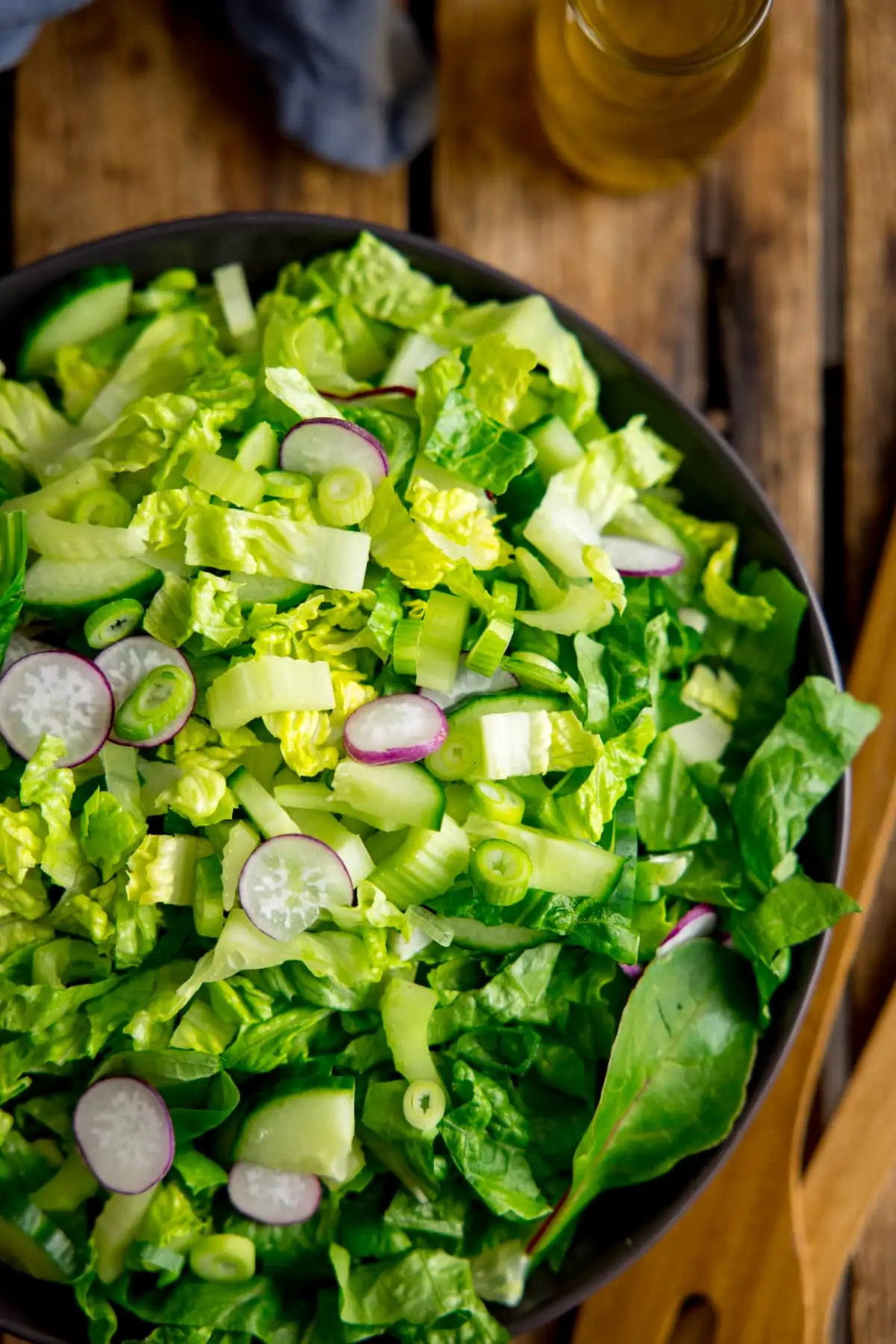 Simple Green Salad with Vinaigrette dressing - Nicky's Kitchen Sanctuary