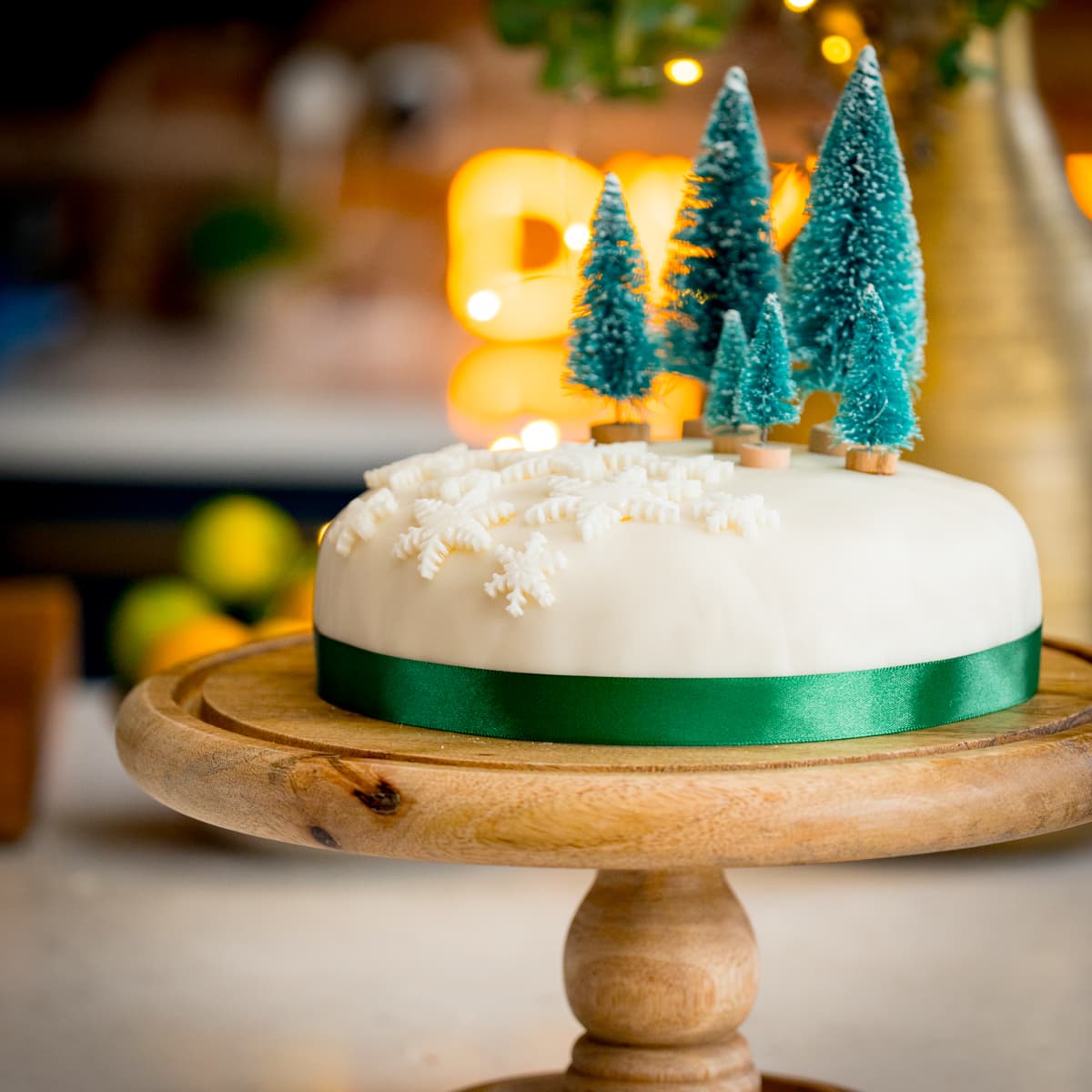 Simple Christmas Cake Decoration - Nicky's Kitchen Sanctuary